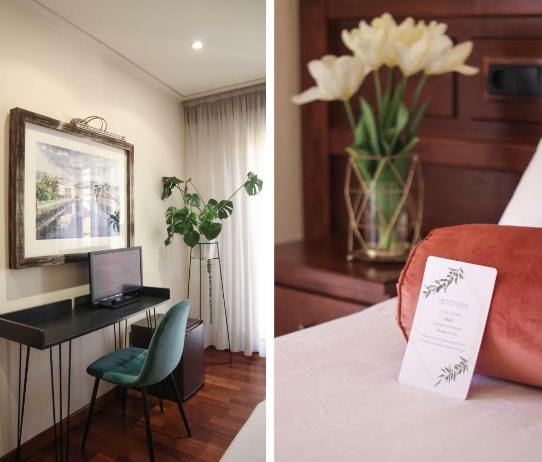 Hotel Garelos Betanzos Zewnętrze zdjęcie