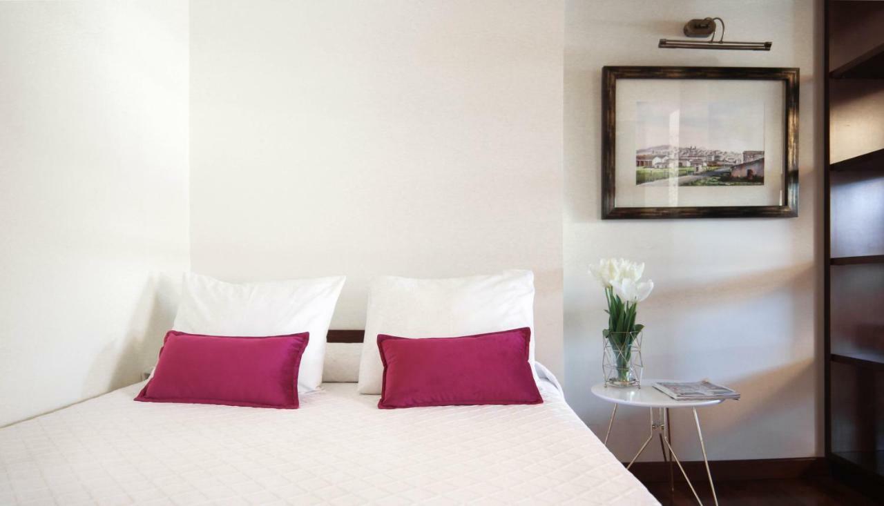 Hotel Garelos Betanzos Zewnętrze zdjęcie
